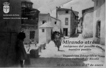 Inauguración de la exposición “Mirando atrás” de fotografía histórica de Ricote