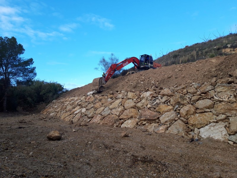 OBRAS DE REPARACIÓN Y MEJORA DEL CAMINO DE CAÑADA GIL