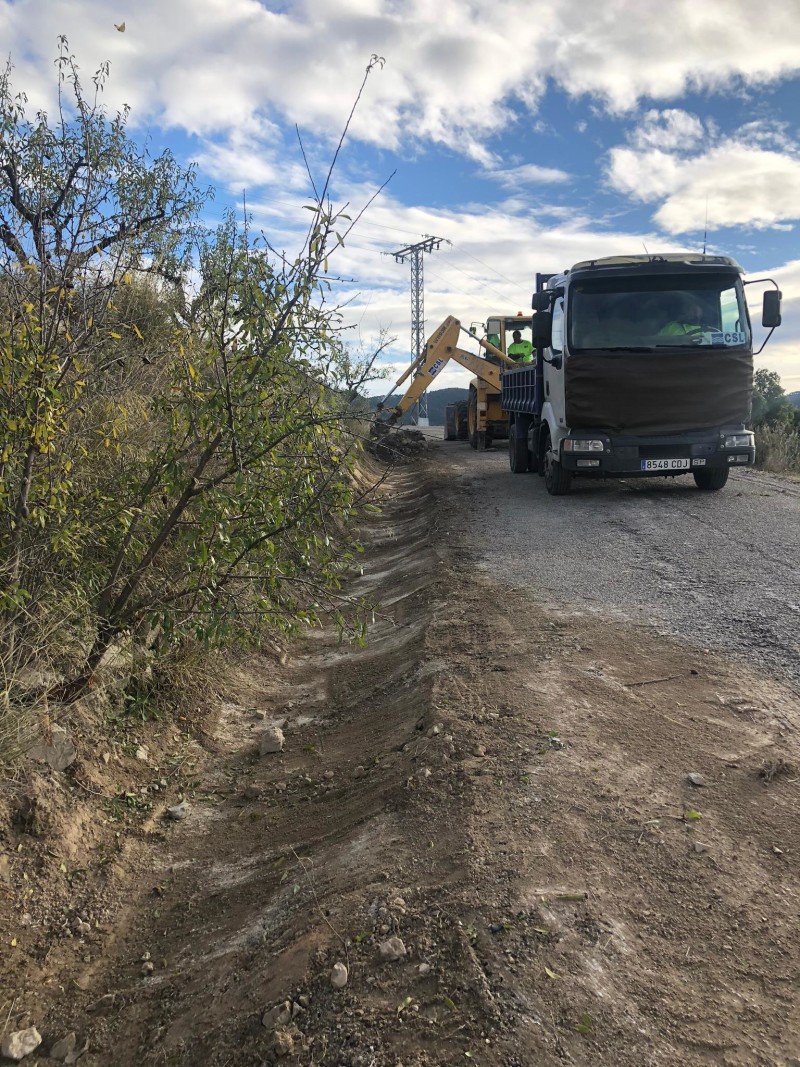 OBRAS DE REPARACIÓN Y MEJORA DEL CAMINO RURAL DE LA BERMEJA ALTA